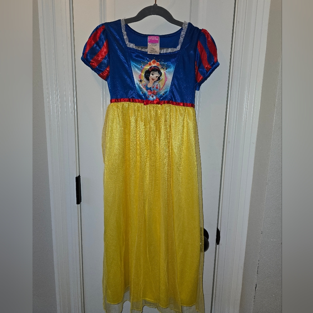 Disney Snow White Sleeping Gown